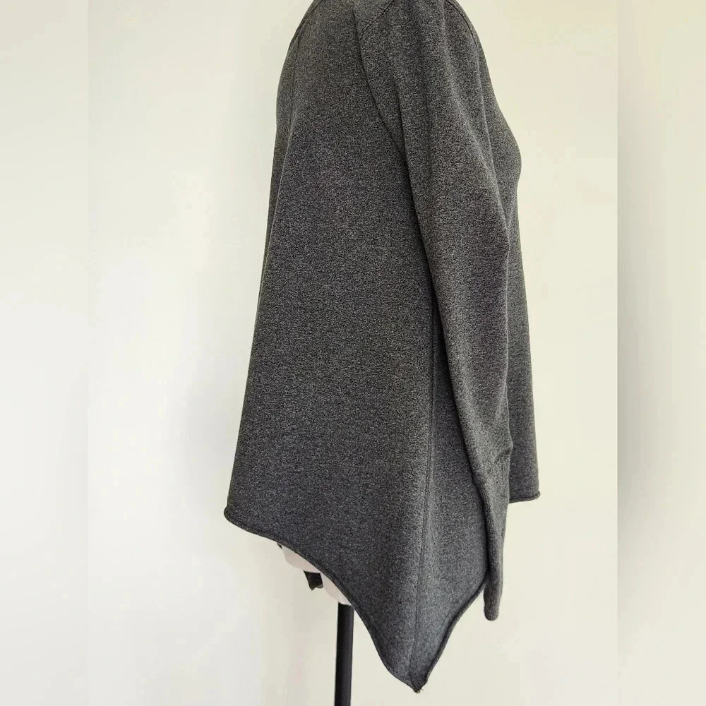 || LULULEMON || crew neck sweatshirt, waist length
